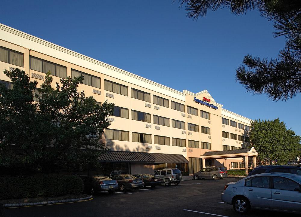 帕斯帕尼费尔菲尔德套房酒店 帕西帕尼 外观 照片